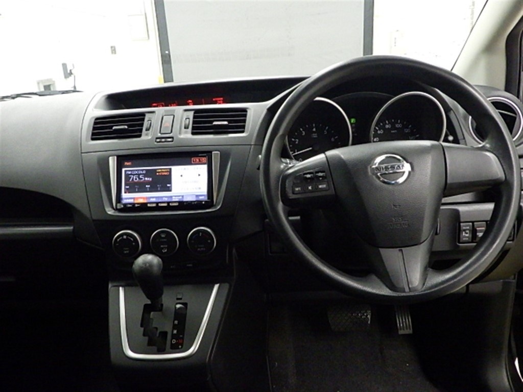 NISSAN LAFESTA