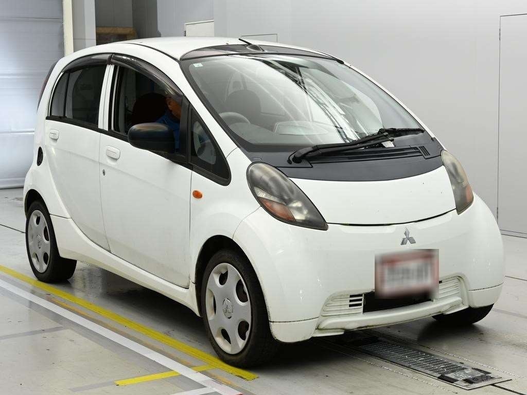 MITSUBISHI I