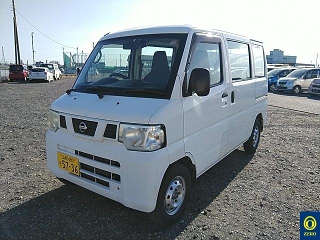 NISSAN NV100 CLIPPER