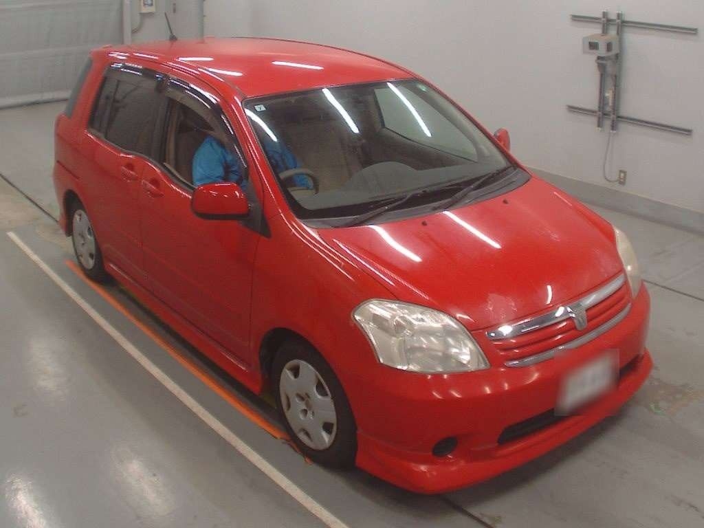 TOYOTA RAUM