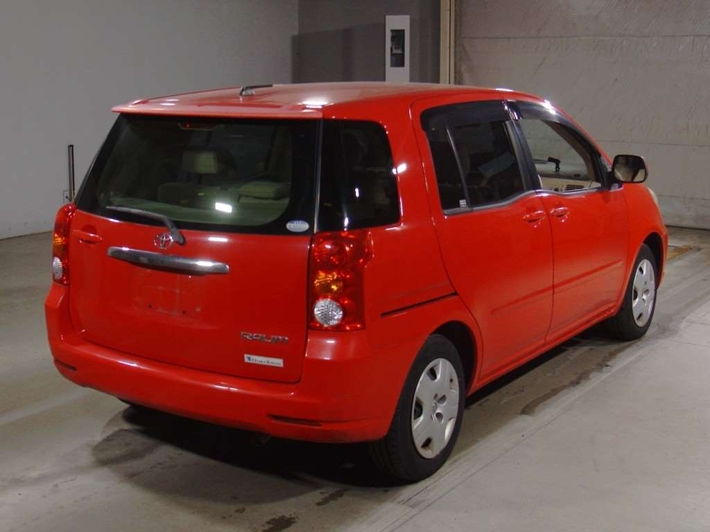 TOYOTA RAUM