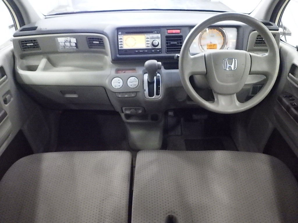 HONDA LIFE