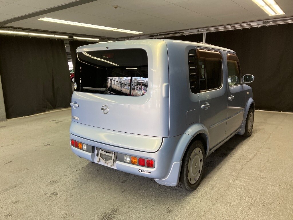 NISSAN CUBE