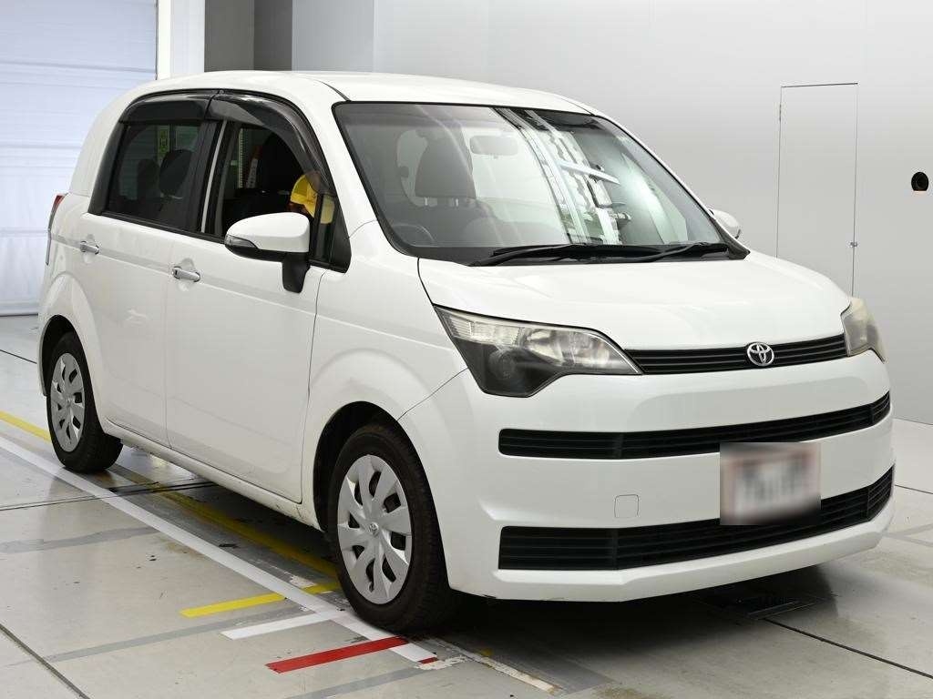 TOYOTA SPADE