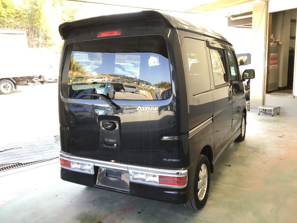DAIHATSU ATRAI