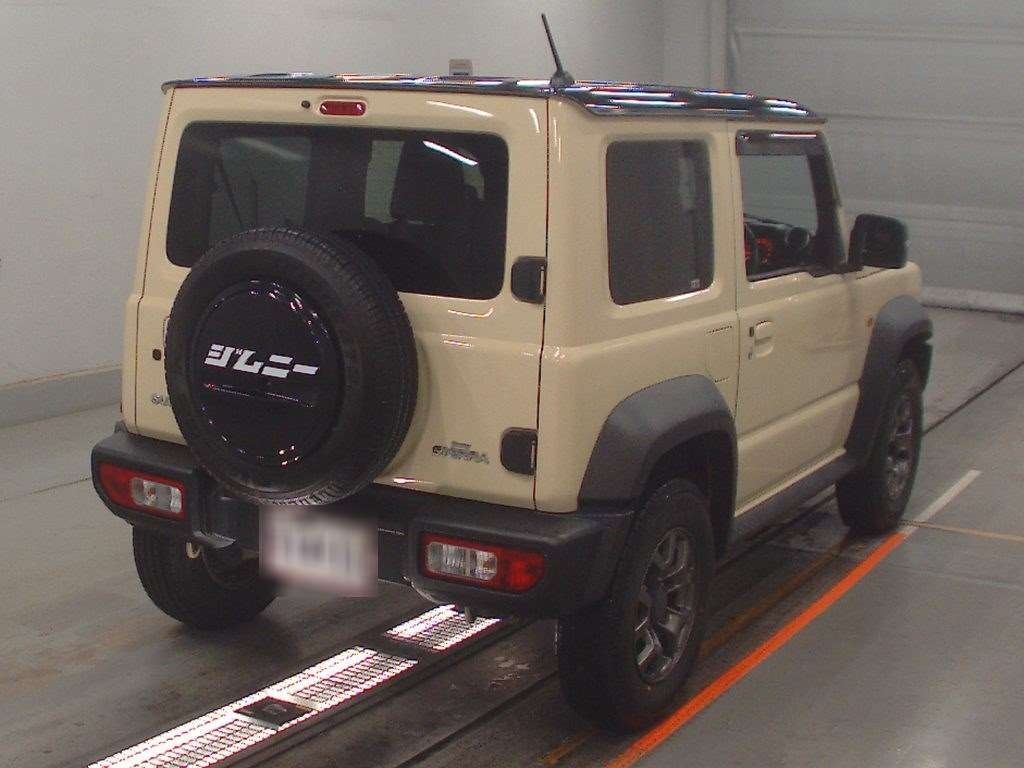 SUZUKI JIMNY SIERRA