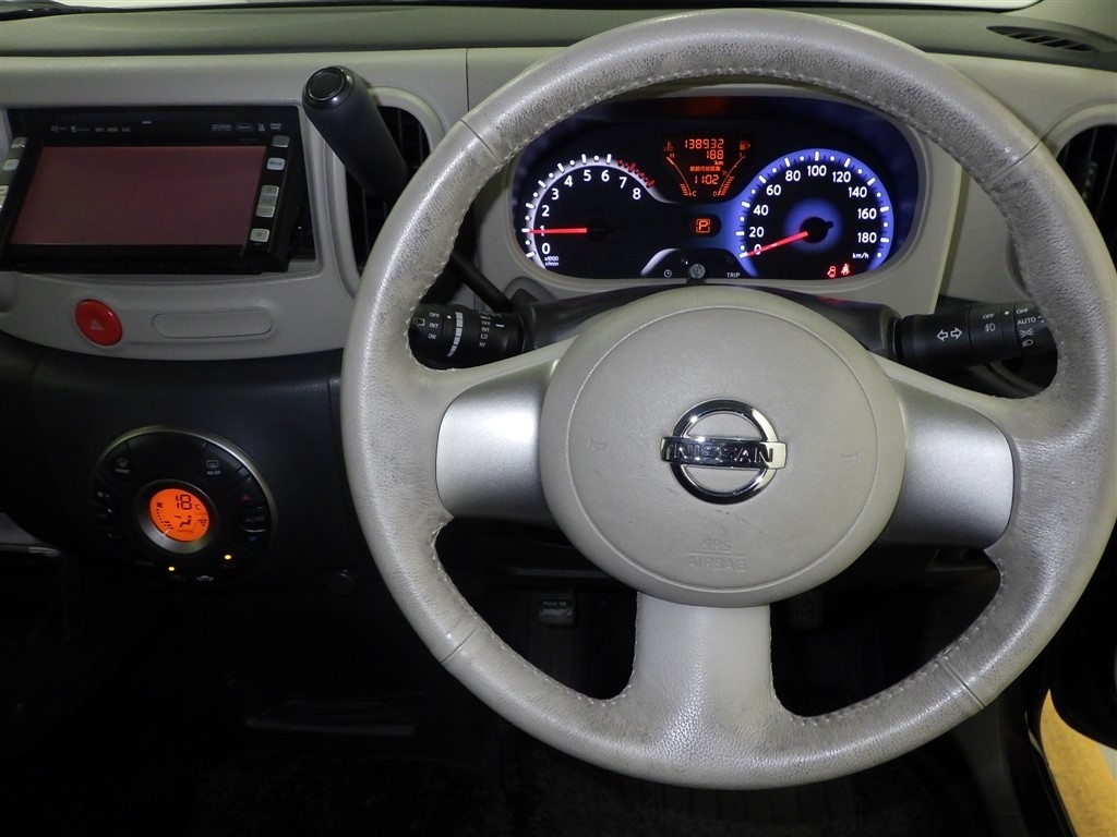 NISSAN CUBE