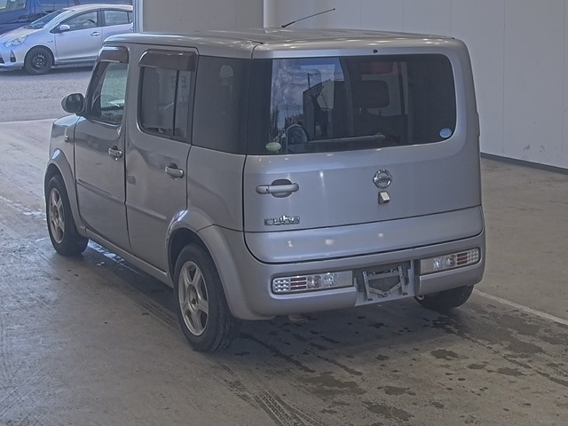 NISSAN CUBE