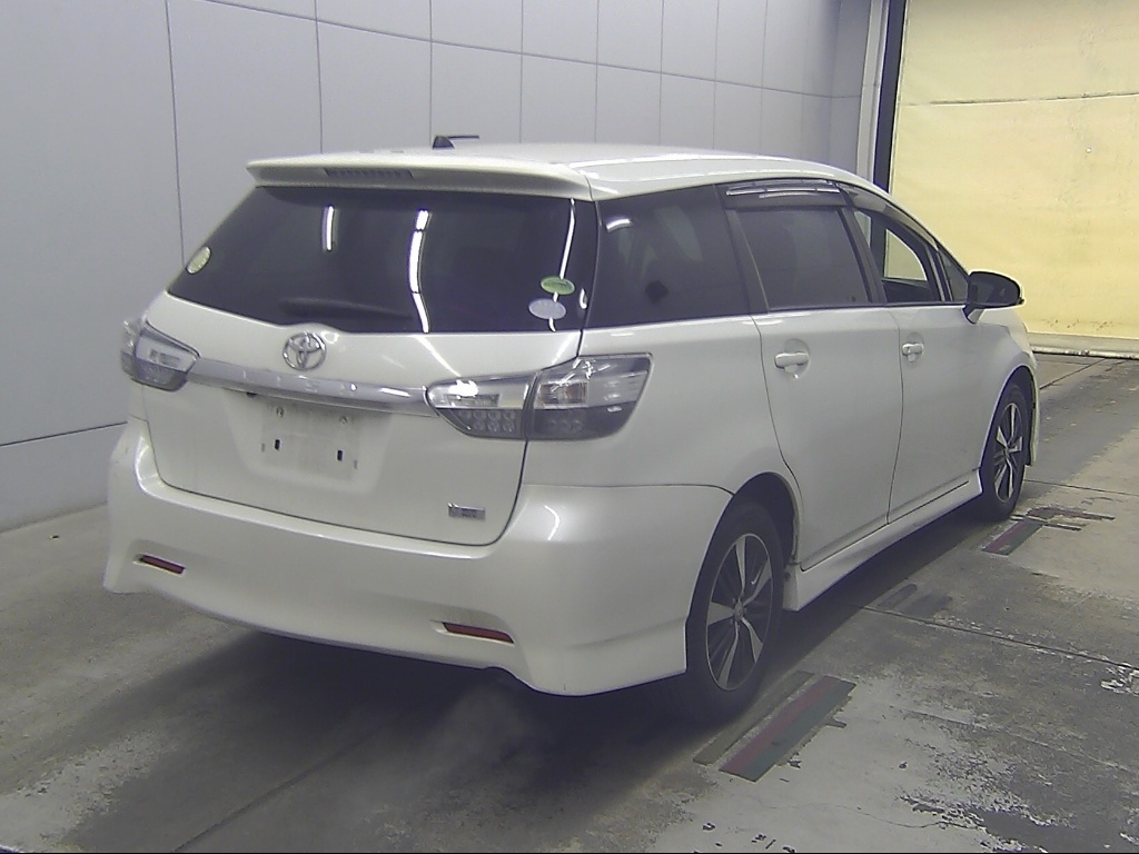 TOYOTA WISH