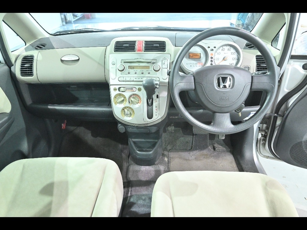 HONDA LIFE