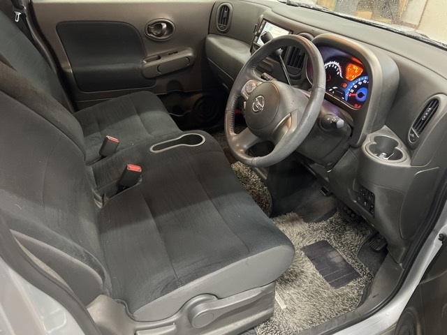 NISSAN CUBE