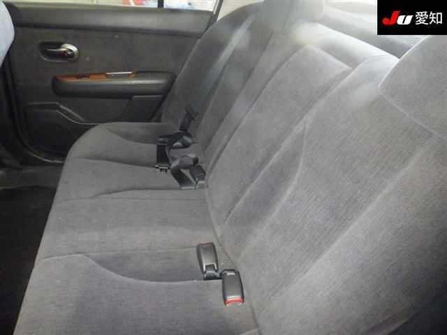 NISSAN TIIDA LATIO