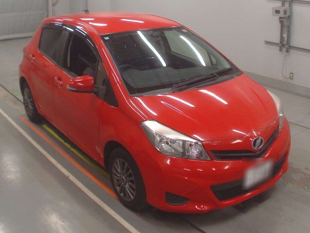 TOYOTA VITZ