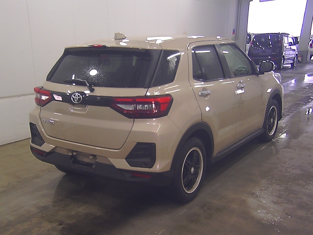 TOYOTA RAIZE