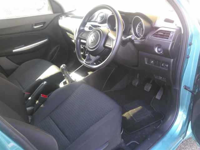 SUZUKI SWIFT