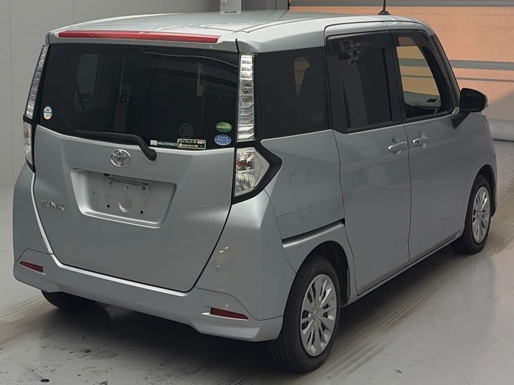 TOYOTA TANK