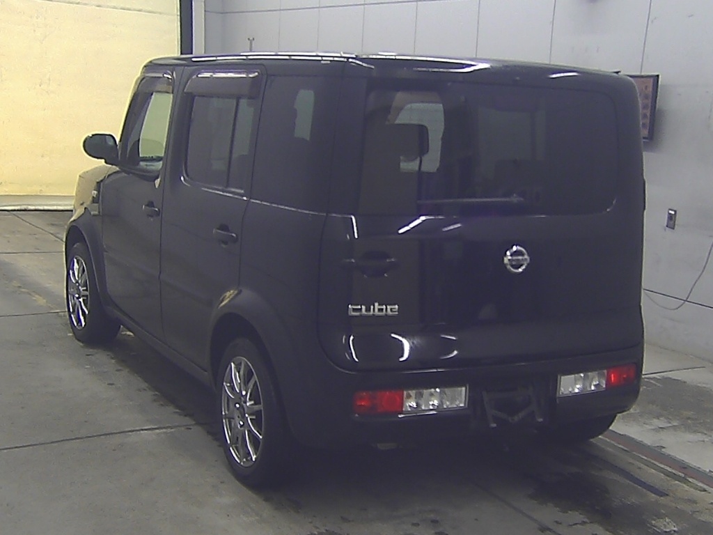 NISSAN CUBE