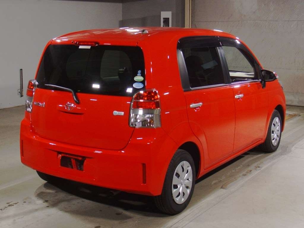 TOYOTA SPADE