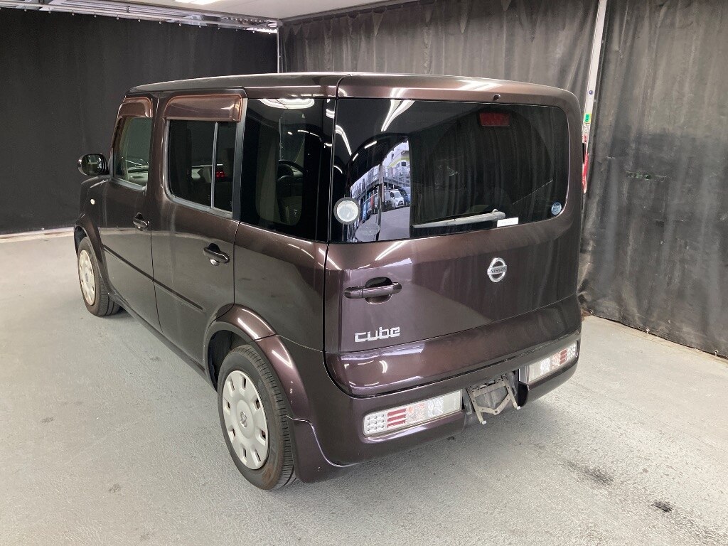 NISSAN CUBE