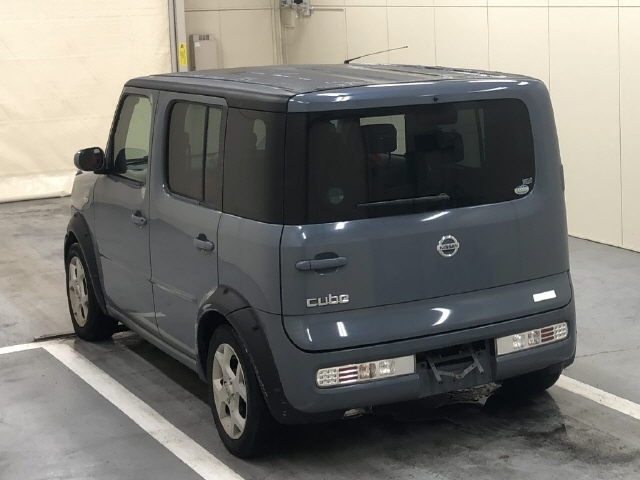 NISSAN CUBE