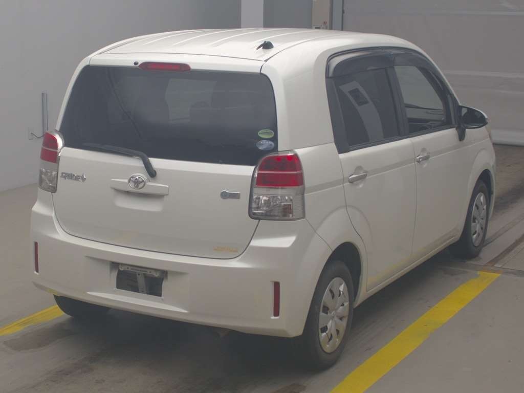TOYOTA SPADE