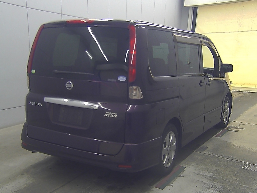 NISSAN SERENA