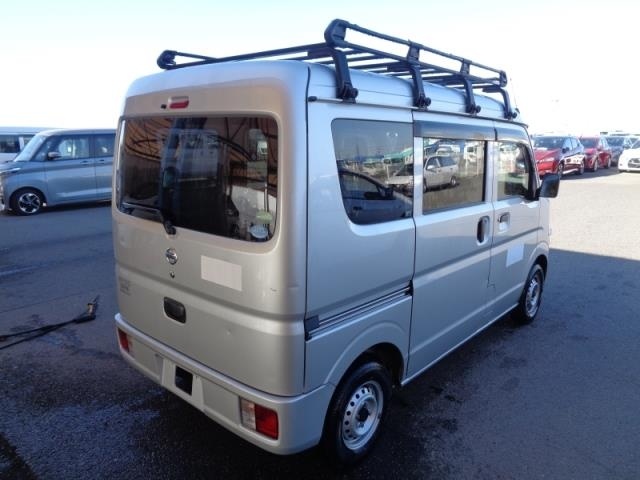 NISSAN NV100 CLIPPER
