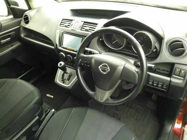 NISSAN LAFESTA