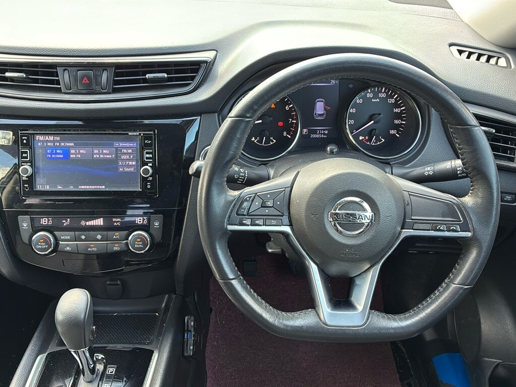NISSAN X-TRAIL
