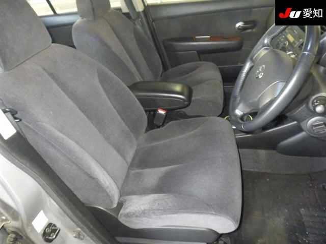 NISSAN TIIDA LATIO