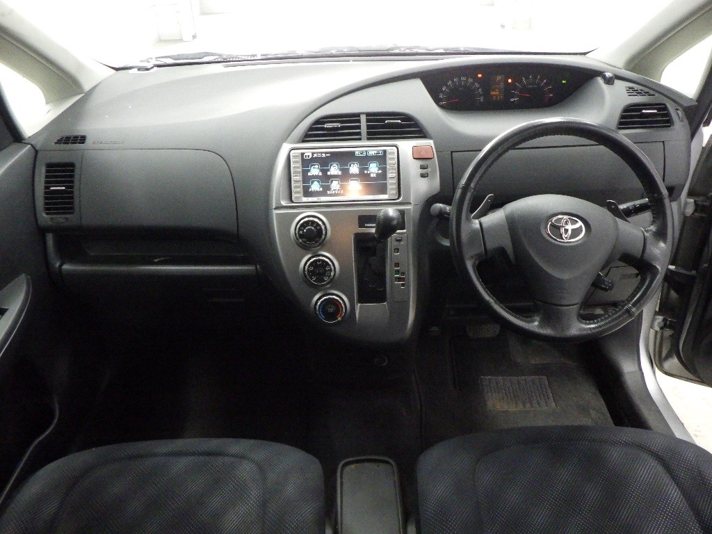 TOYOTA RACTIS