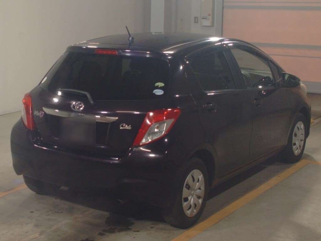 TOYOTA VITZ