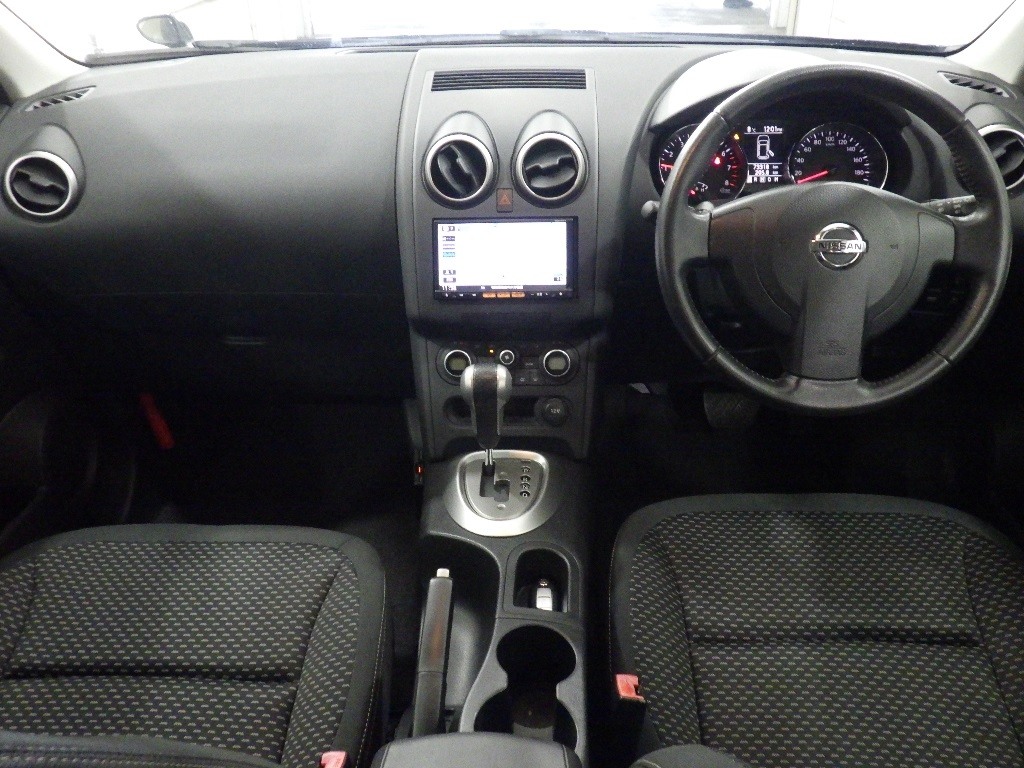 NISSAN DUALIS