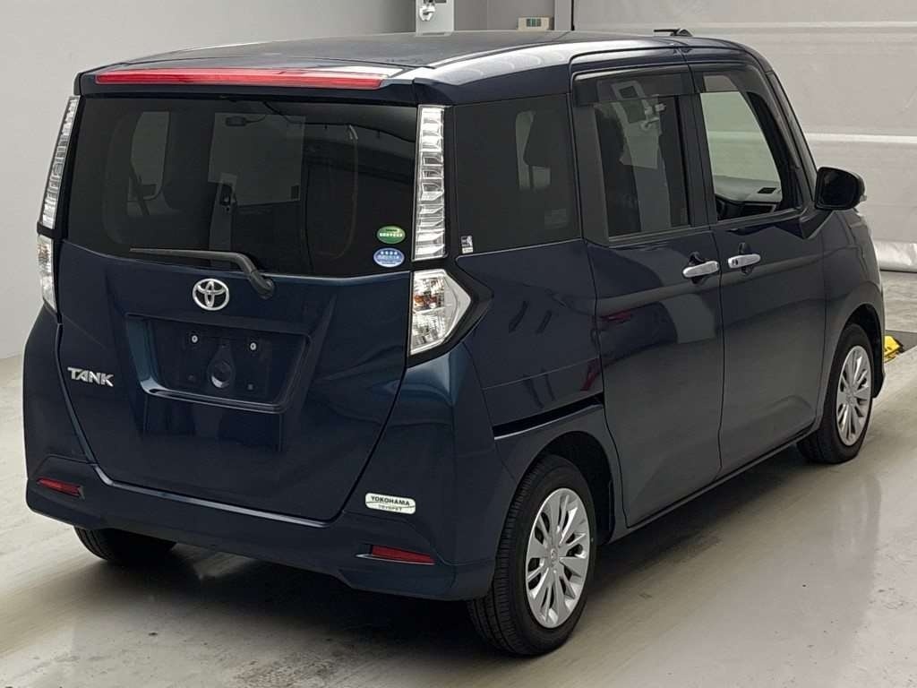 TOYOTA TANK