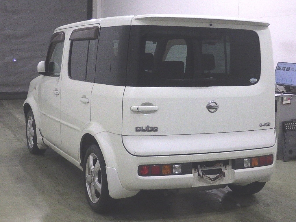 NISSAN CUBE