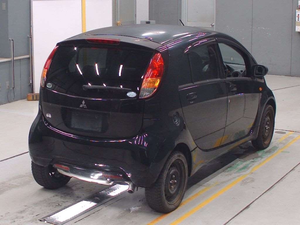 MITSUBISHI I