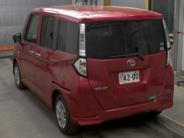 TOYOTA TANK
