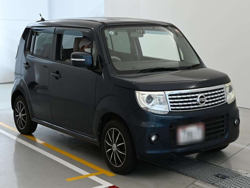 NISSAN MOCO