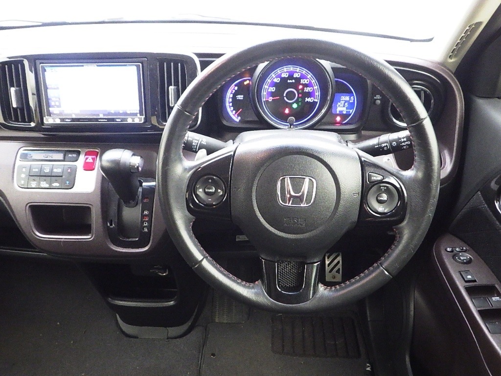 HONDA N-ONE