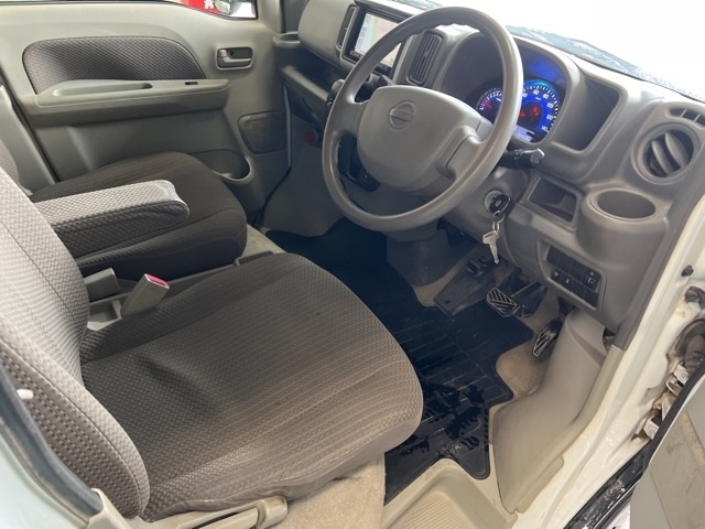 NISSAN NV100 CLIPPER