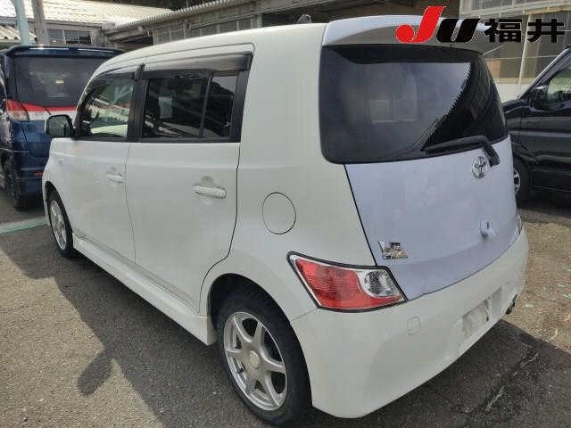 TOYOTA BB