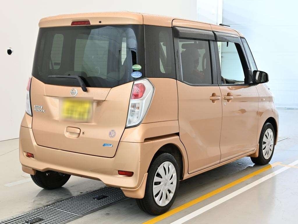 NISSAN DAYZ ROOX
