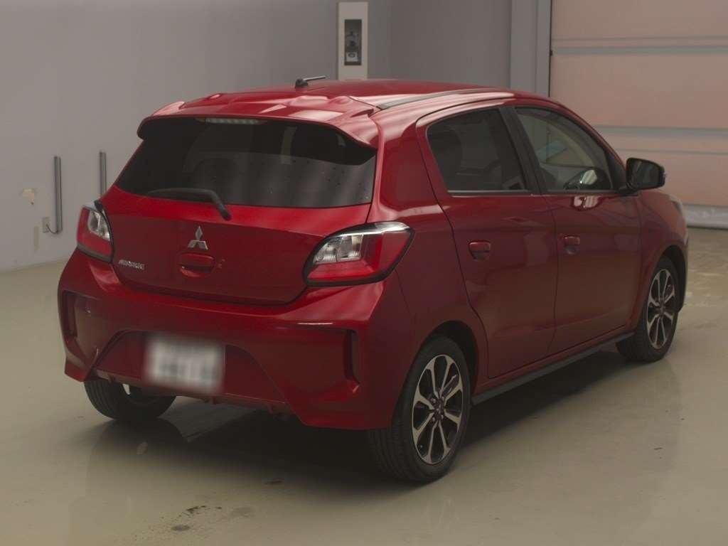 MITSUBISHI MIRAGE