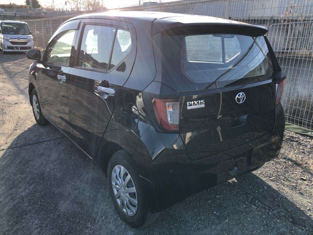 TOYOTA PIXIS EPOCH