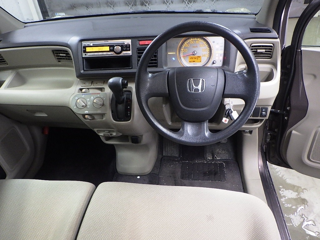 HONDA LIFE