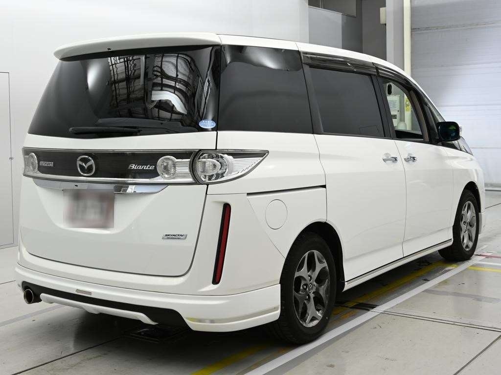 MAZDA BIANTE