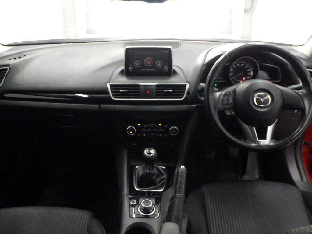 MAZDA AXELA