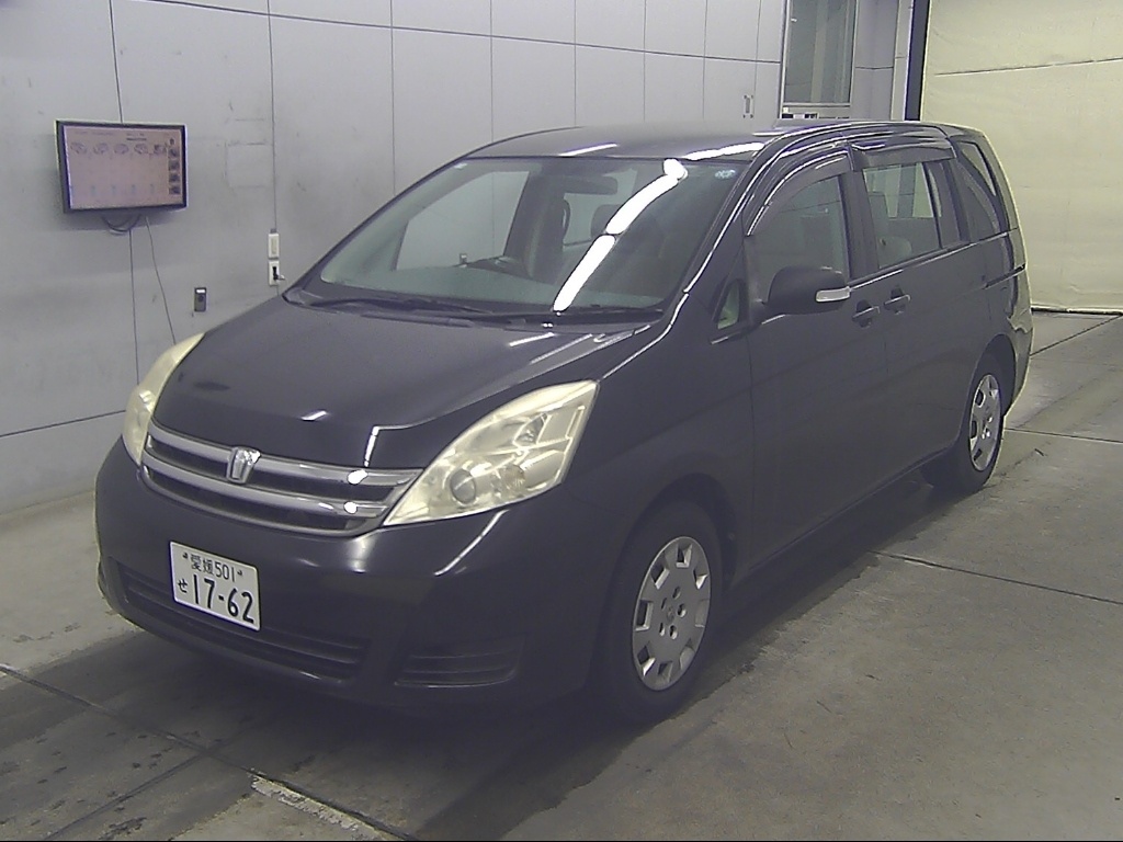 TOYOTA ISIS