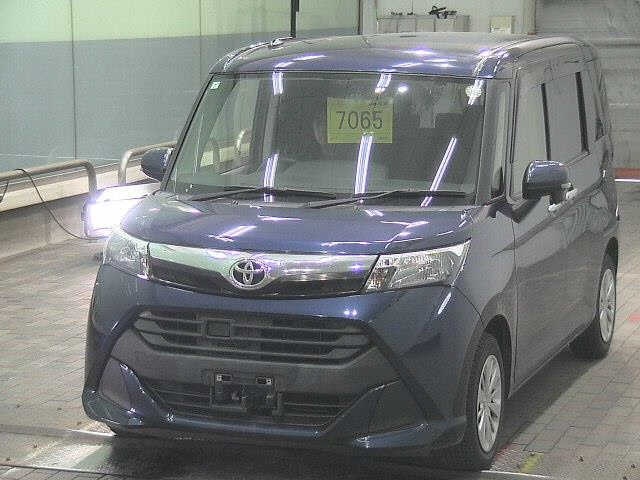 TOYOTA TANK