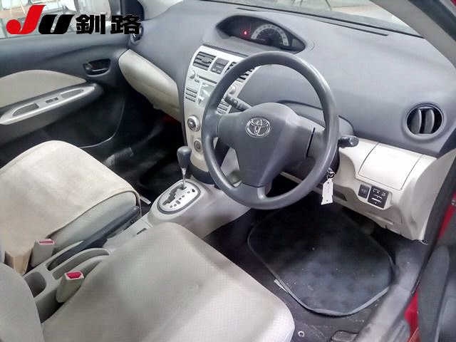 TOYOTA BELTA